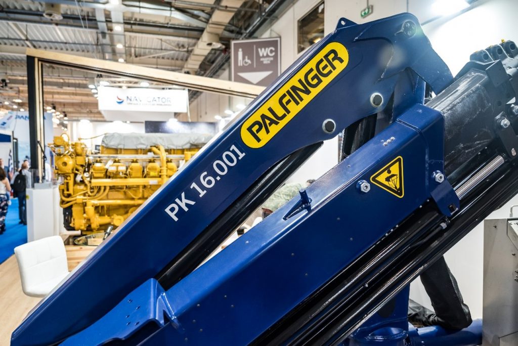 Palfinger PK 16001 marine crane, lifting and handling solutions with many applications, picture of Palfinger marine equipment used on a ship or on a platform at sea
